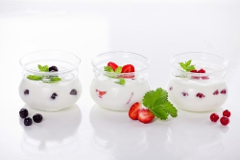 domaci ovocný jogurt
