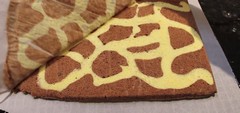 Žirafý vzor z piškótového cesta