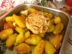 ako pripraviť zapečený zemiakový guláš
