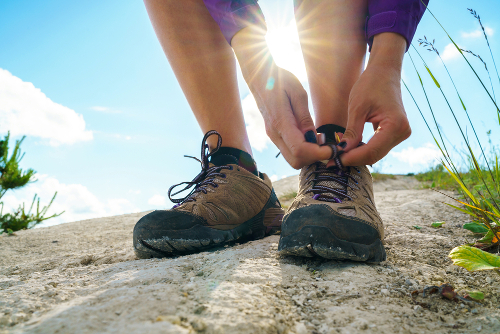 Ako si vybrať turistickú obuv na prechádzky